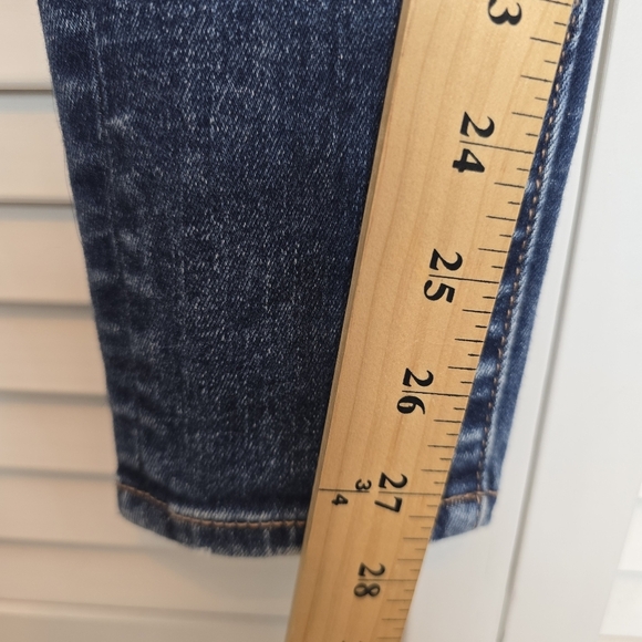 AMERICAN EAGLE Next Level Super High Rise Jegging Distressed Blue Jeans Women 4R - Picture 10 of 11